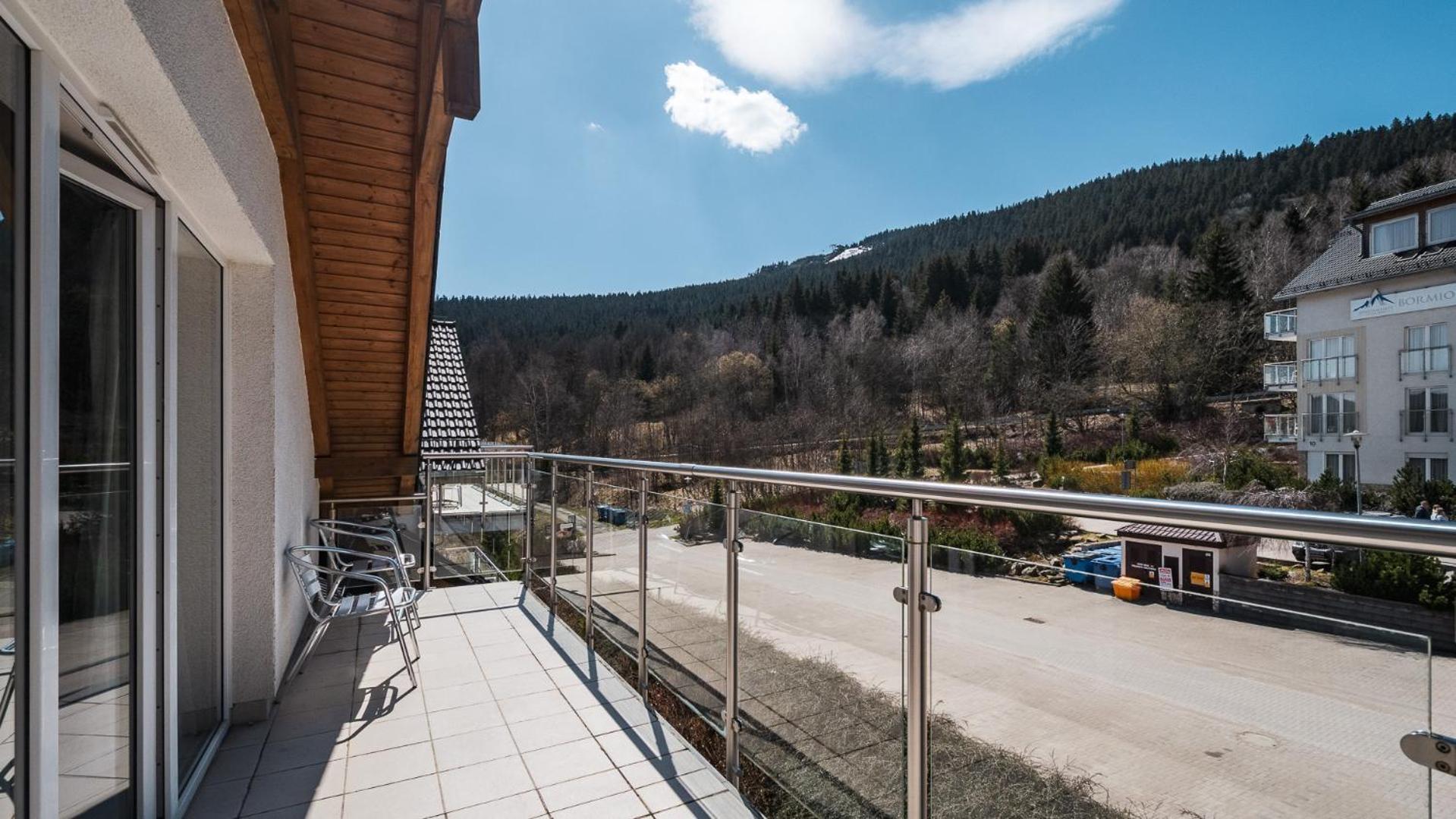 Panorama - Czarna Gora Resort By Sun & Snow Z Basenem I Sniadaniem Сєнна Екстер'єр фото